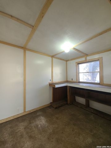 5611 HORIZON, San Antonio, TX 78228