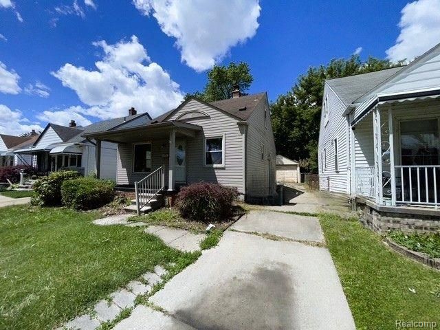 4230 Longtin Avenue, Lincoln Park, MI 48146