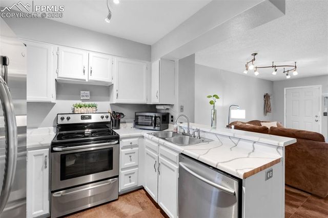 3643 Queen Anne Way, Colorado Springs, CO 80917