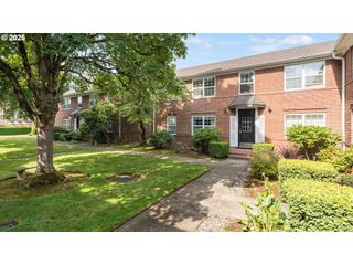 308 E 12TH St 308 B, Vancouver, WA 98660