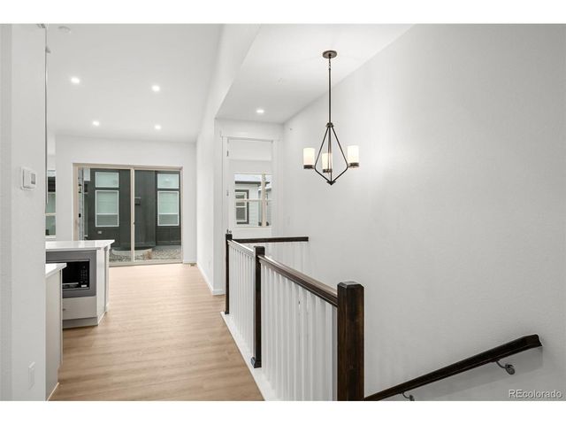 8278 S Quail St, Littleton, CO 80127