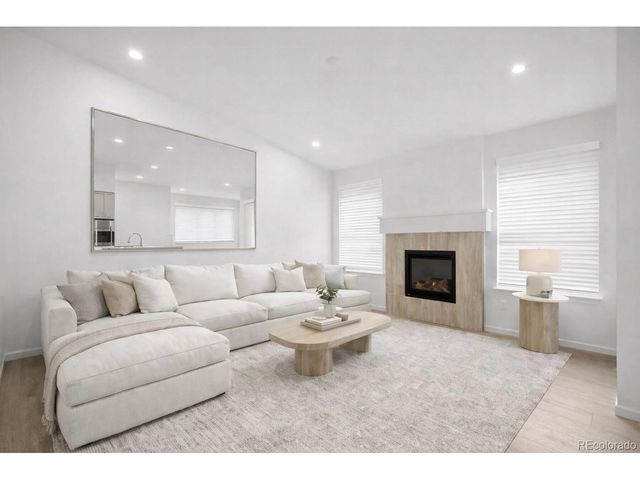 8278 S Quail St, Littleton, CO 80127