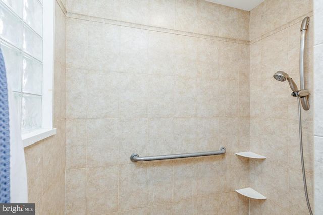 85 POWHATAN TRL, Medford Lakes, NJ 08055