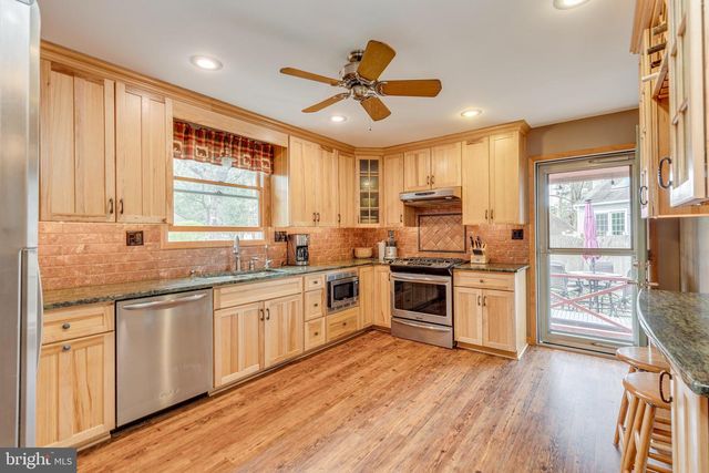 85 POWHATAN TRL, Medford Lakes, NJ 08055