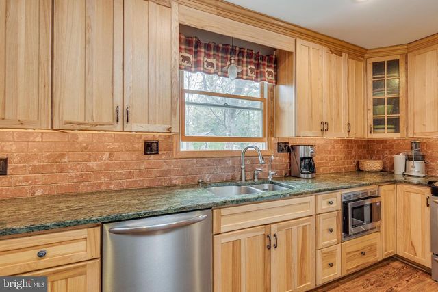 85 POWHATAN TRL, Medford Lakes, NJ 08055