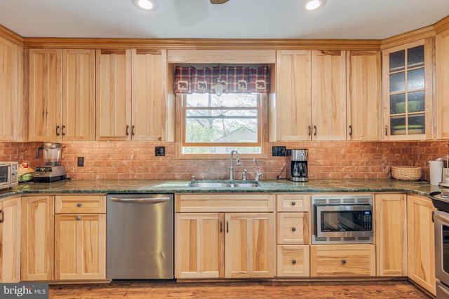 85 POWHATAN TRL, Medford Lakes, NJ 08055