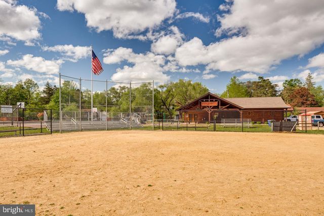 85 POWHATAN TRL, Medford Lakes, NJ 08055