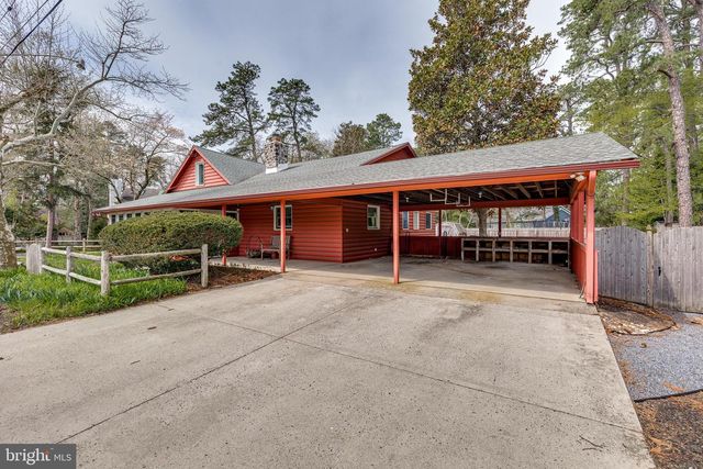 85 POWHATAN TRL, Medford Lakes, NJ 08055