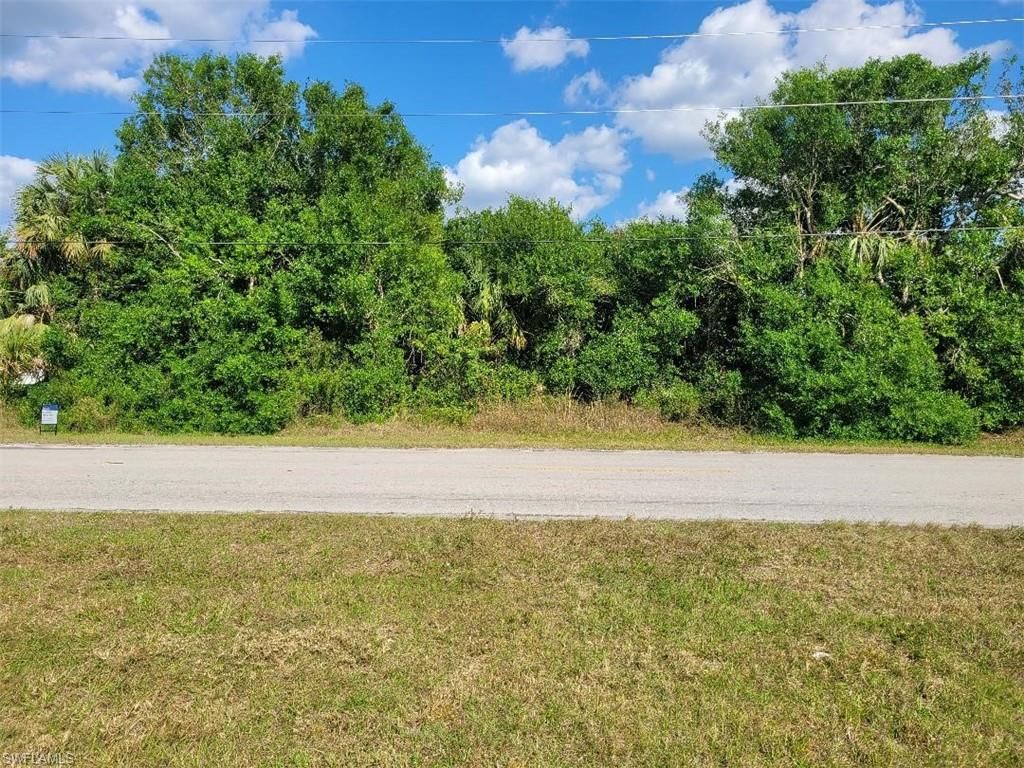 Everglades Blvd N, NAPLES, FL 34120 — photo 2