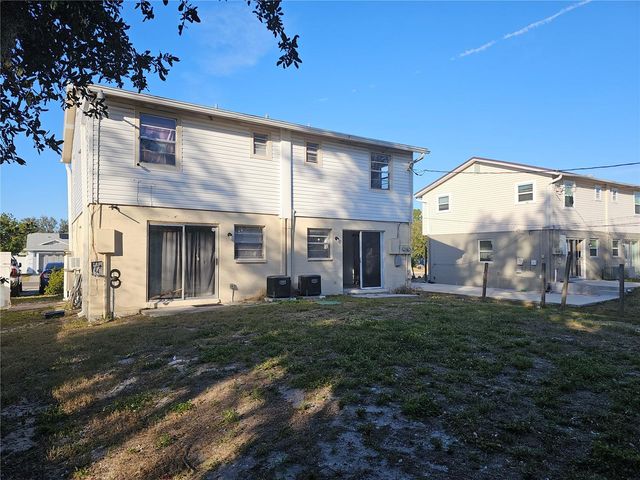 2156 19TH AVENUE SW, Largo, FL 33774