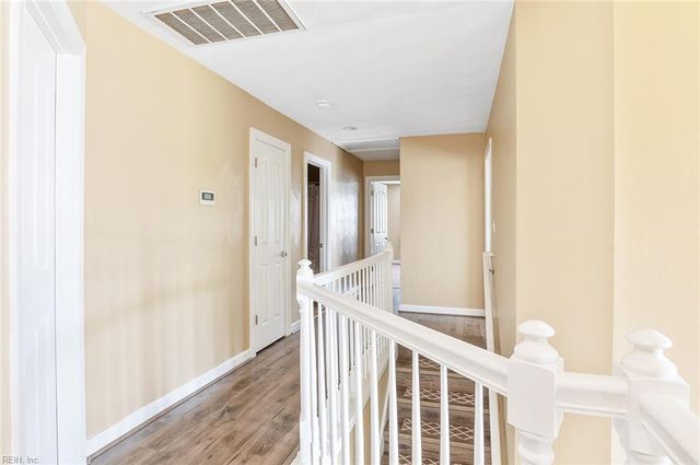 1817 Dock Harbour Drive DR, Chesapeake, VA 23321