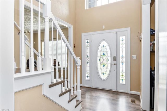 1817 Dock Harbour Drive DR, Chesapeake, VA 23321