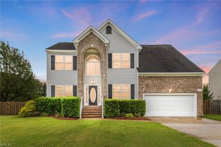 1817 Dock Harbour Drive DR, Chesapeake, VA 23321
