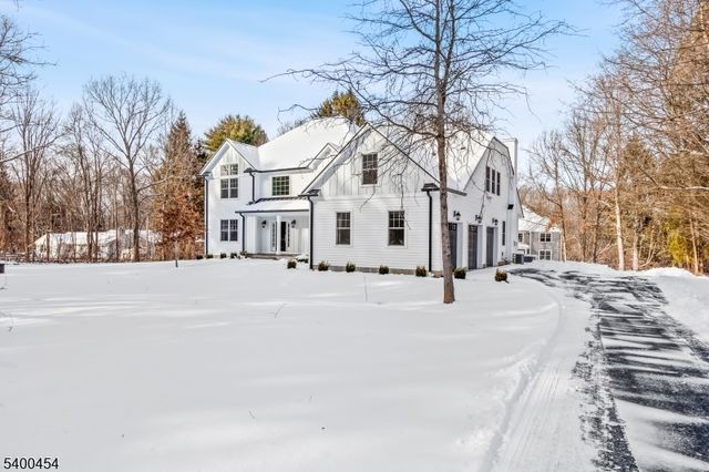 20 Furnace Rd, Chester Twp., NJ 07930