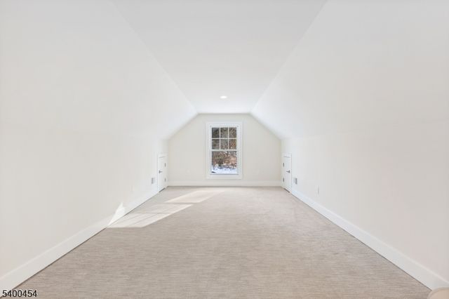 20 Furnace Rd, Chester Twp., NJ 07930