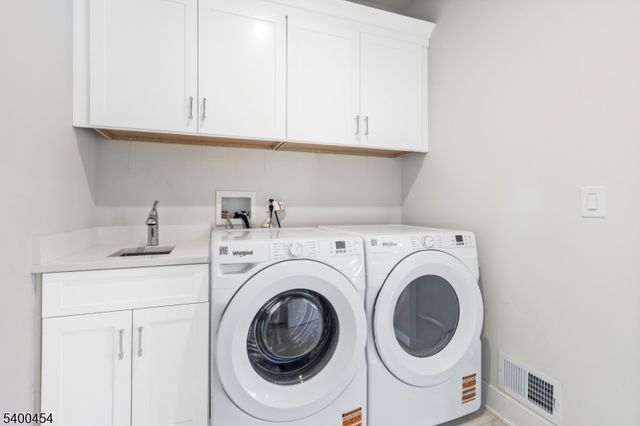 20 Furnace Rd, Chester Twp., NJ 07930