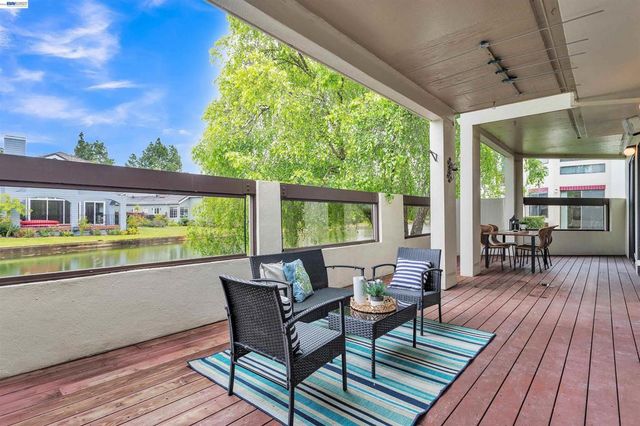 536 Shorebird Cir 5102, Redwood City, CA 94065