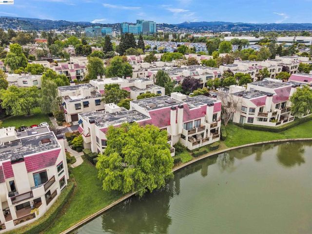 536 Shorebird Cir 5102, Redwood City, CA 94065
