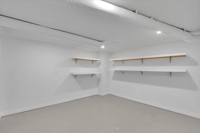 2609 S Lincoln St, Spokane, WA 99203