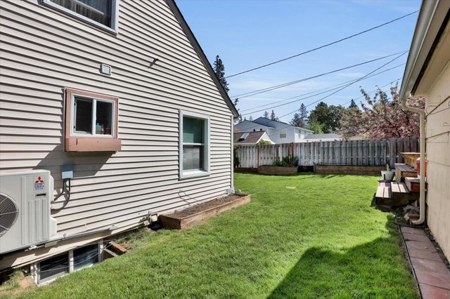 2609 S Lincoln St, Spokane, WA 99203