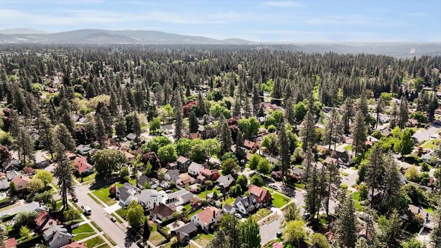 2609 S Lincoln St, Spokane, WA 99203