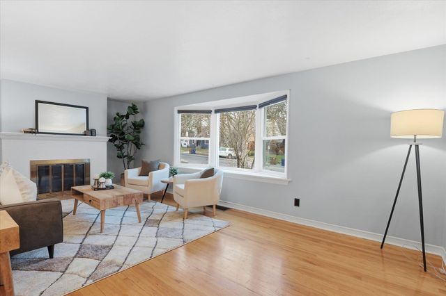 2609 S Lincoln St, Spokane, WA 99203