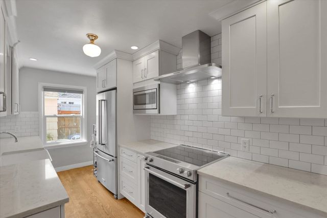 2609 S Lincoln St, Spokane, WA 99203