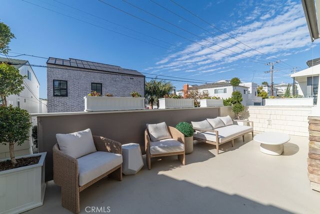 3731 4th Avenue, Corona Del Mar, CA 92625