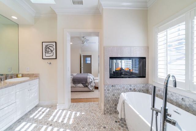 3731 4th Avenue, Corona Del Mar, CA 92625