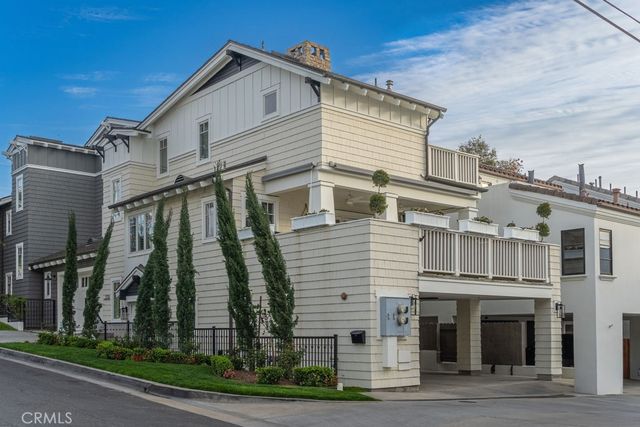 3731 4th Avenue, Corona Del Mar, CA 92625