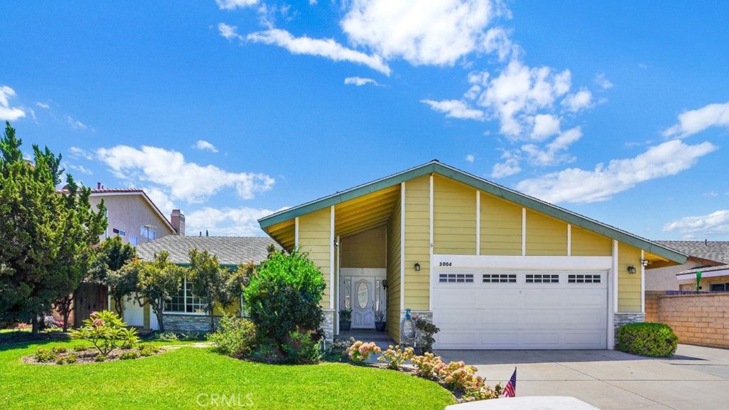 Image 1 of property listing at 3004 N Rippling Creek, Orange, CA 92865