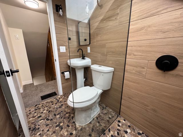 528 N WEST CAPITOL ST, Salt Lake City, UT 84103