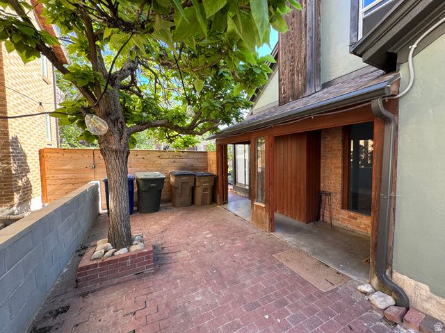 528 N WEST CAPITOL ST, Salt Lake City, UT 84103