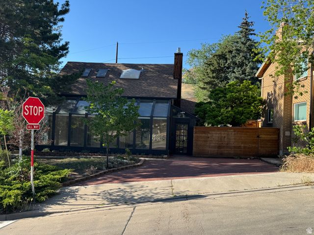 528 N WEST CAPITOL ST, Salt Lake City, UT 84103