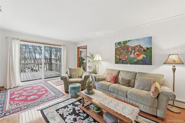 183 High Meadows Road, Walden, NY 12586