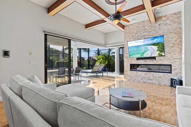 540 FORE DRIVE, Bradenton, FL 34208