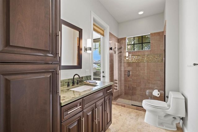 540 FORE DRIVE, Bradenton, FL 34208