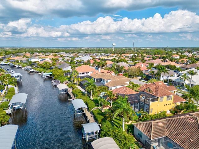 540 FORE DRIVE, Bradenton, FL 34208