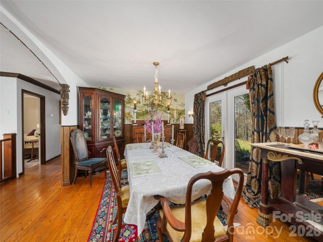 1617 California Creek Road, Mars Hill, NC 28754