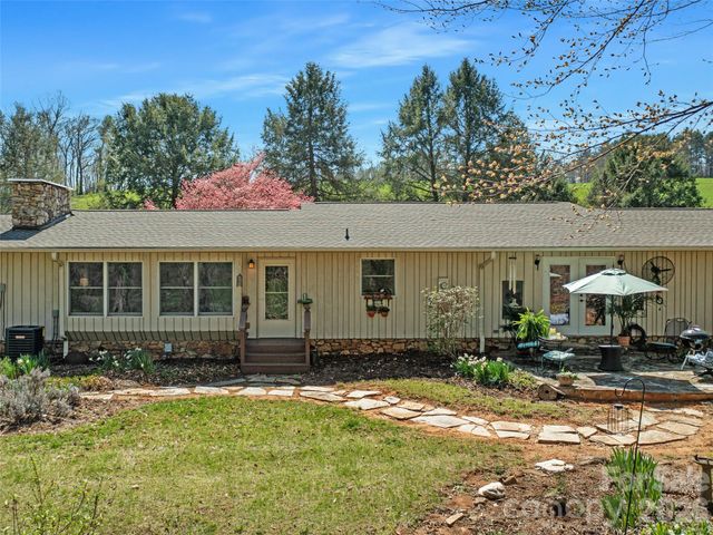 1617 California Creek Road, Mars Hill, NC 28754