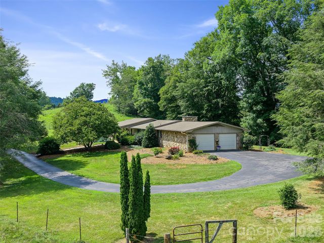 1617 California Creek Road, Mars Hill, NC 28754