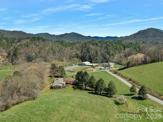 1617 California Creek Road, Mars Hill, NC 28754