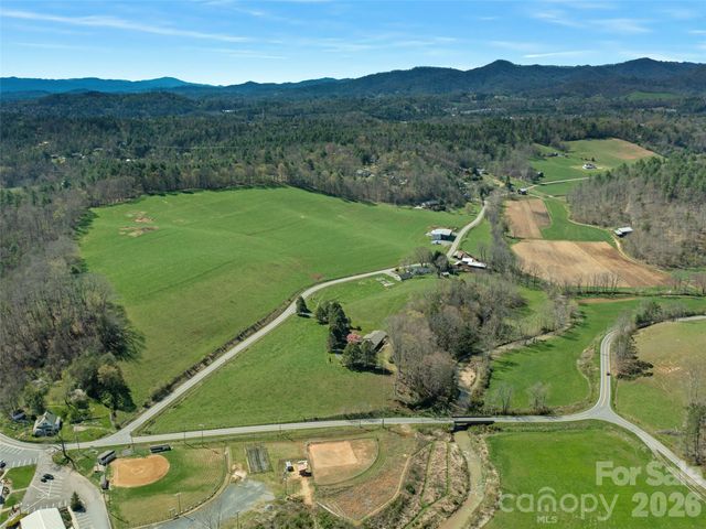 1617 California Creek Road, Mars Hill, NC 28754