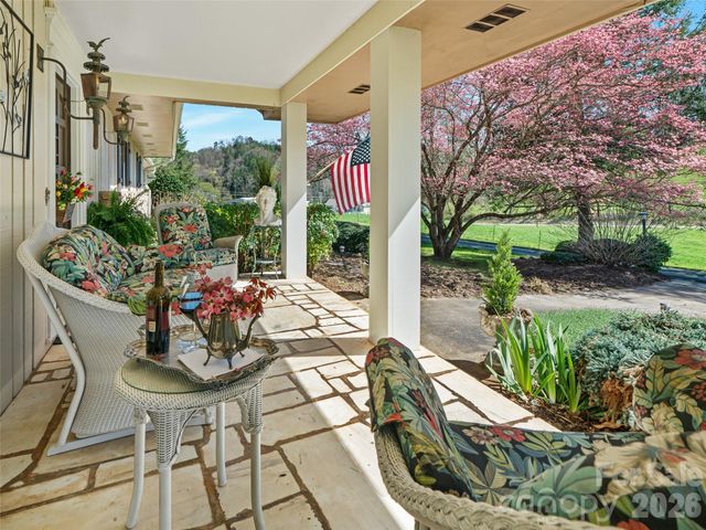 1617 California Creek Road, Mars Hill, NC 28754