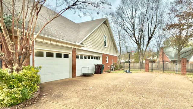 616 PORT NATCHEZ CV, Collierville, TN 38017