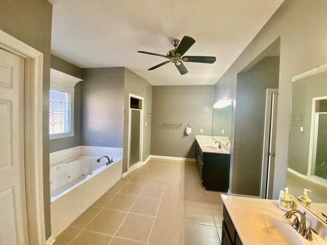 616 PORT NATCHEZ CV, Collierville, TN 38017