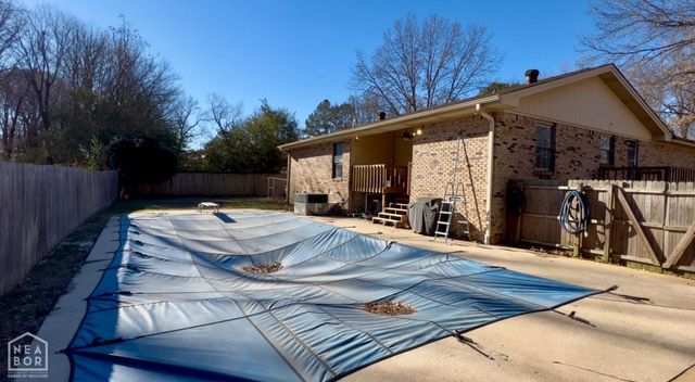 301 Foxfire Drive, Paragould, AR 72450