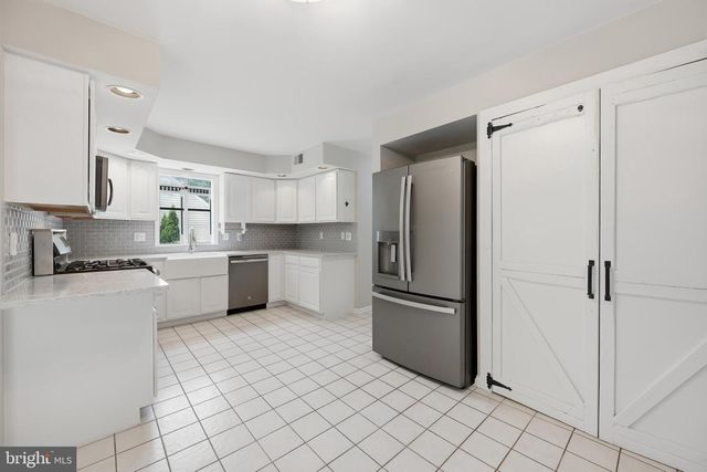 4945 REEDY BROOK LN, Columbia, MD 21044