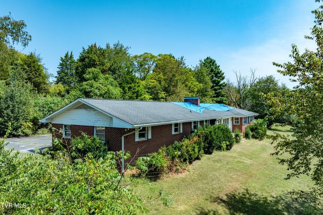214 Bernard Avenue, Church Hill, TN 37642