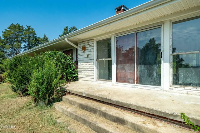 214 Bernard Avenue, Church Hill, TN 37642
